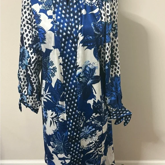 Chico’s Reversible Floral Duster Jacket Blue White NWT Size 1 Kimono - Picture 3 of 8